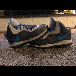 Lebron 8 Summit Lakes/Hornets!